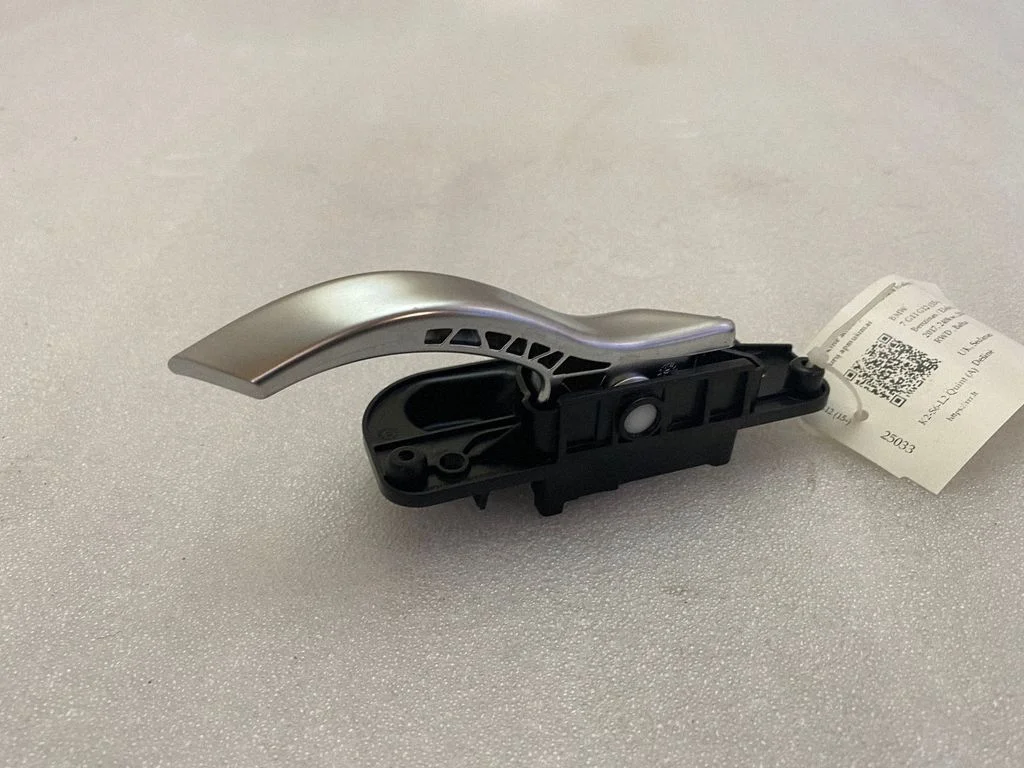 Front door interior handle – BMW 7 Series G11 G12 (2015-2022)
