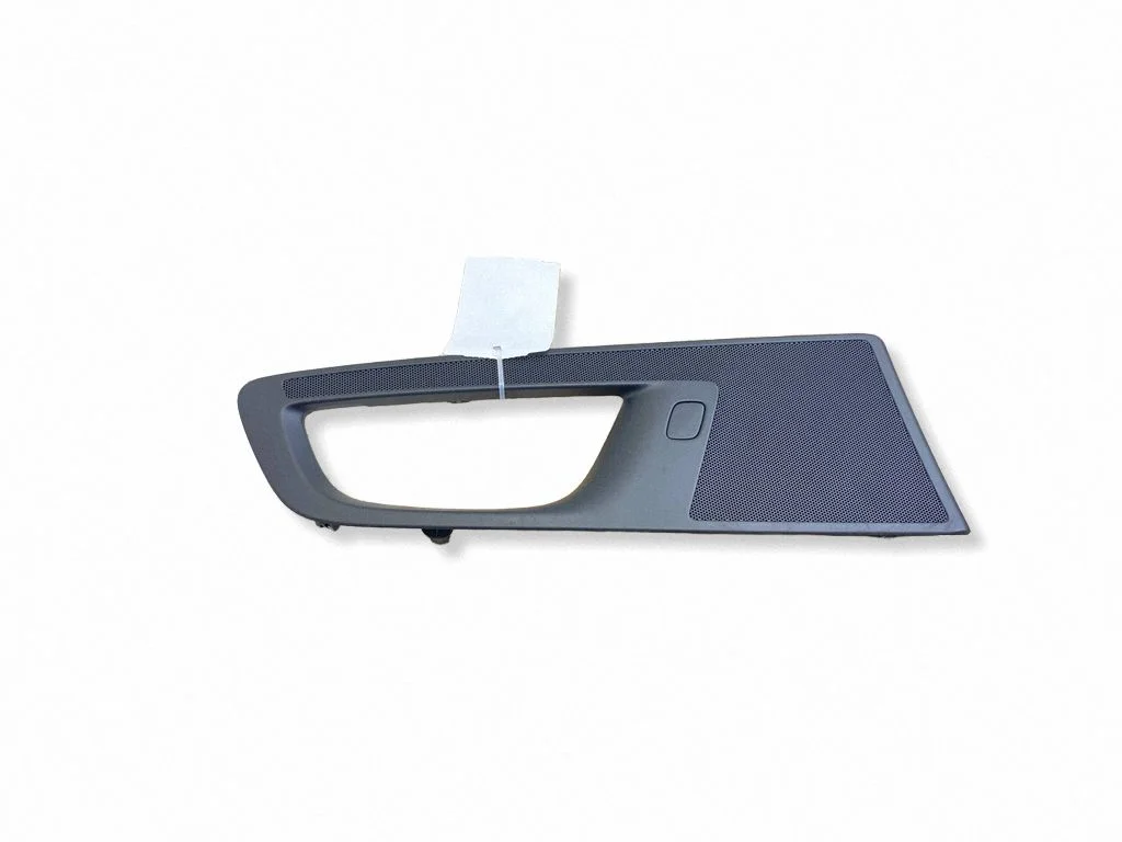 Rear door speaker cover trim 31455102