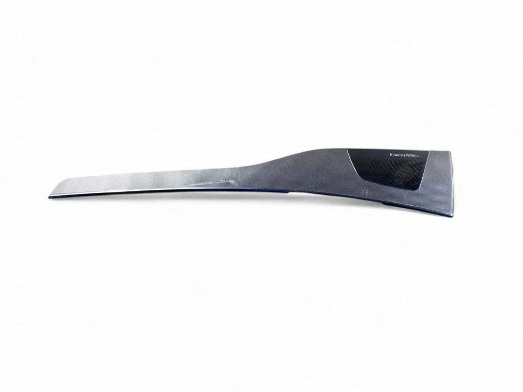 Rear door speaker cover trim 31366226