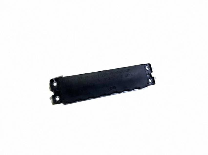 Knee airbag – Mercedes-Benz GLC-Class C253 (2016-)