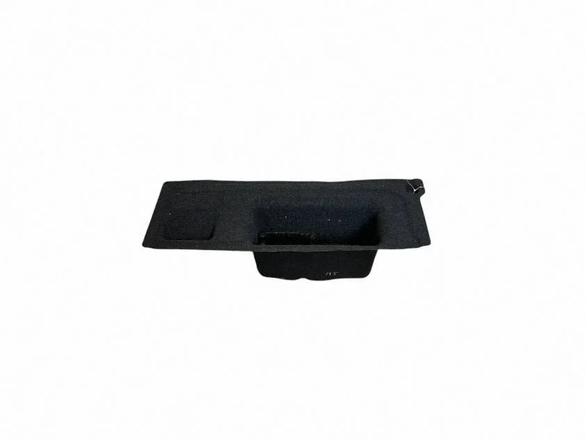 Trunk/boot lower side trim panel 7222132