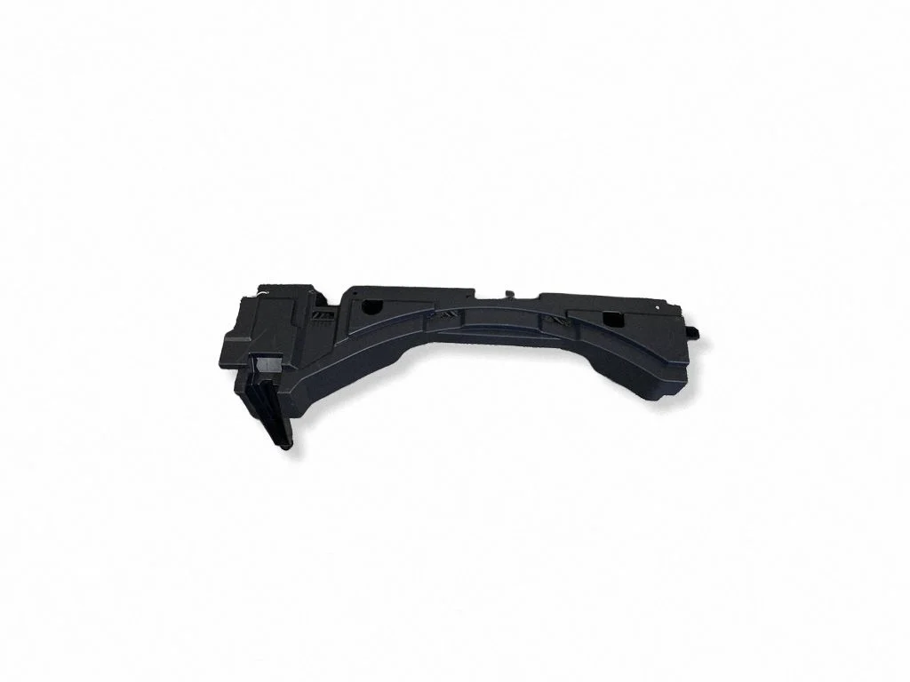Trunk/boot lower side trim panel 5839348030