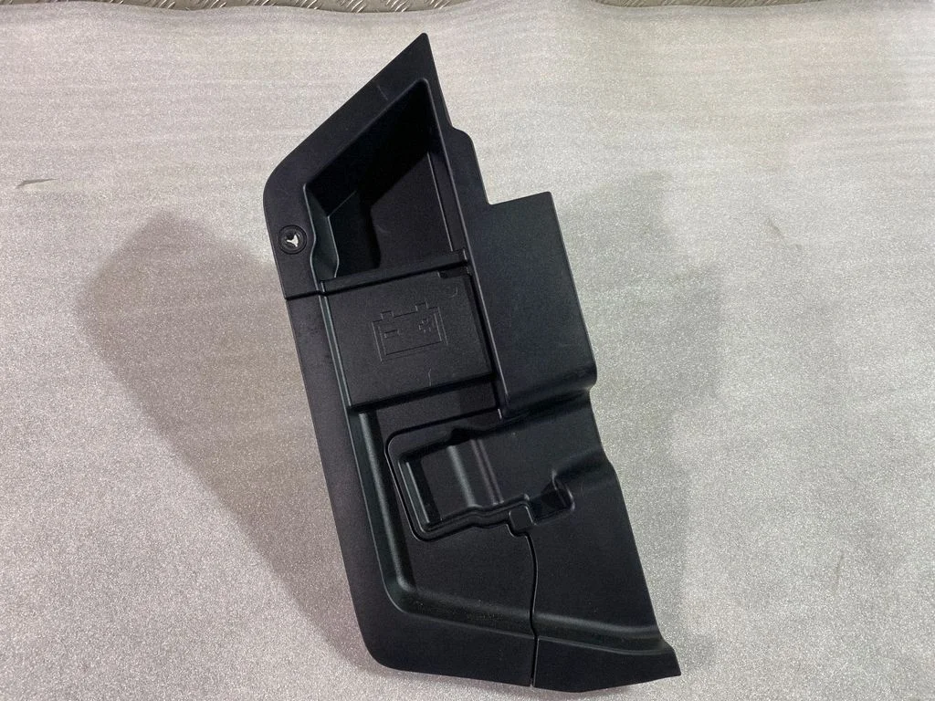 Spare wheel section trim – Lexus RX 450H (2016-)