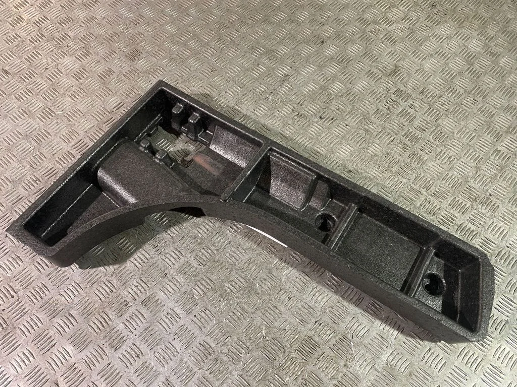 Spare wheel section trim LV4BS310B16