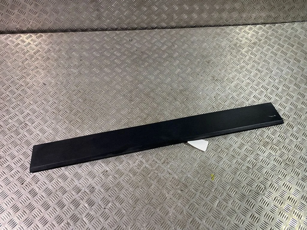 Trunk/boot trim cover