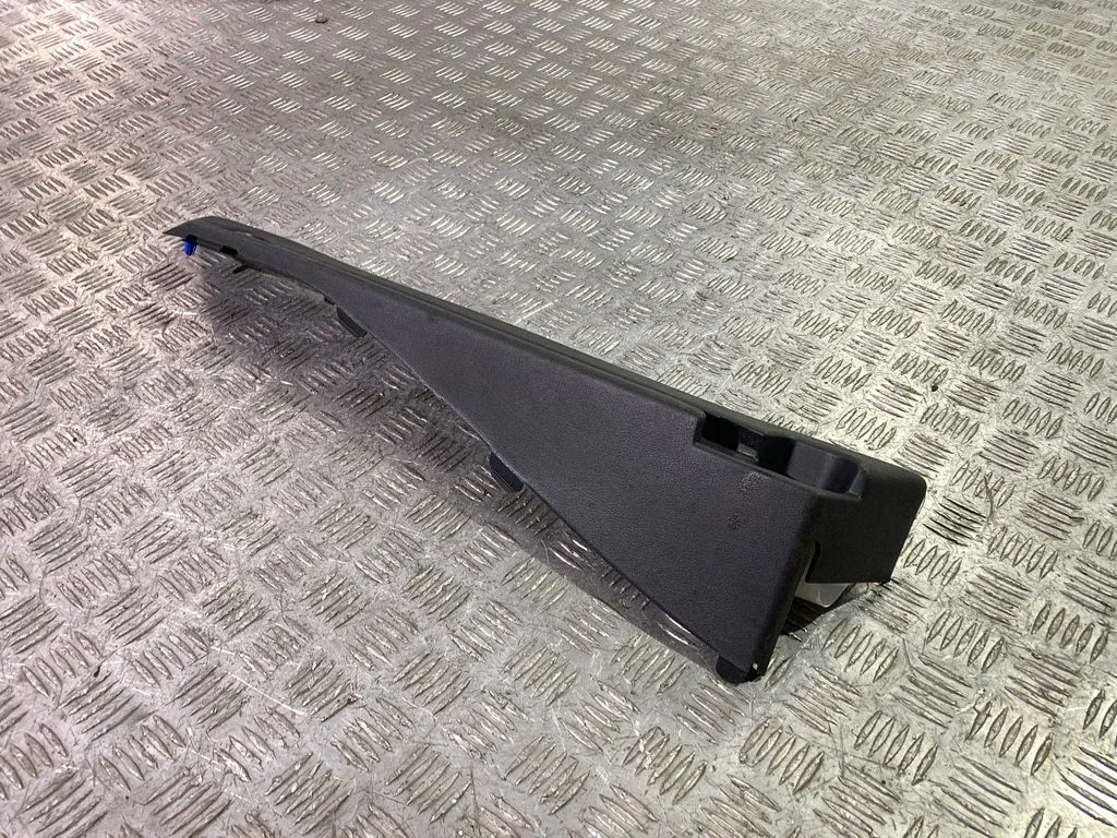 Parcel shelf load cover mount bracket 85920G2000