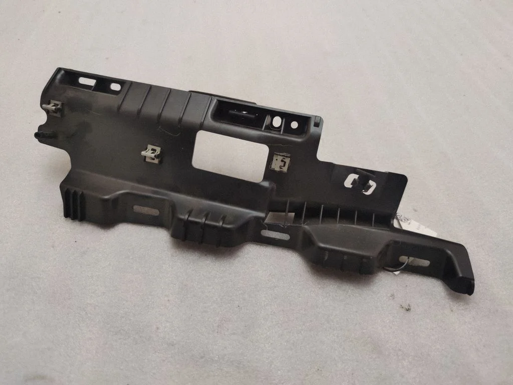 Parcel shelf load cover mount bracket FR3B63243C02AJ