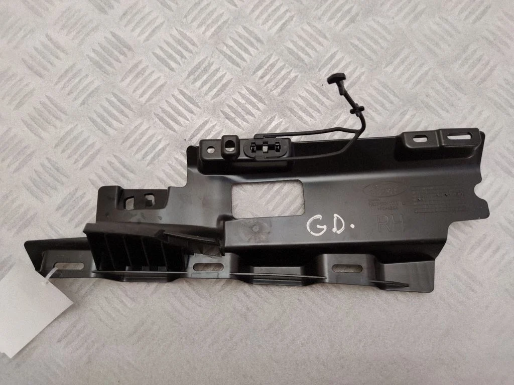 Parcel shelf load cover mount bracket FR3B63243C02AJ