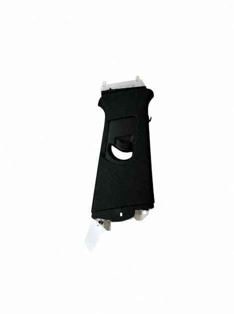(B) pillar trim (top) 4KE867244