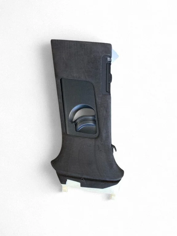 (B) pillar trim (bottom) 4M0867243G