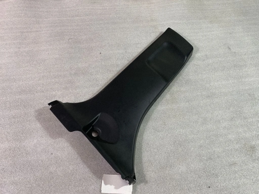 (B) pillar trim (bottom) 6241442090