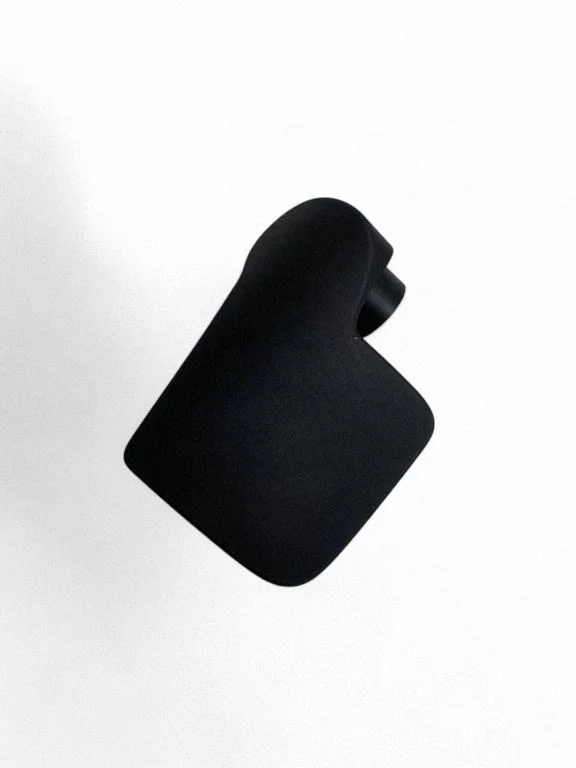 Engine bonnet (hood) release handle 4M2823533