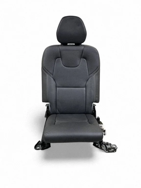 Kolmas istmerida – Volvo XC90 (2014-)
