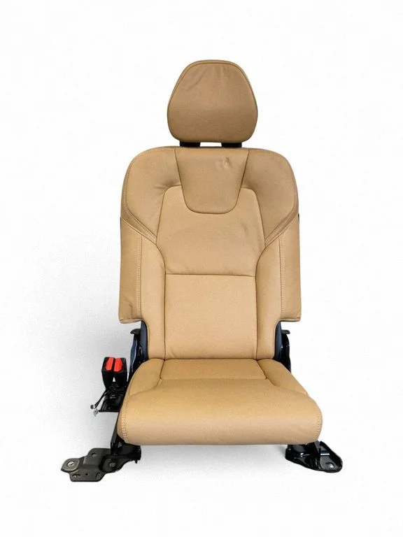 Kolmas istmerida – Volvo XC90 (2014-)