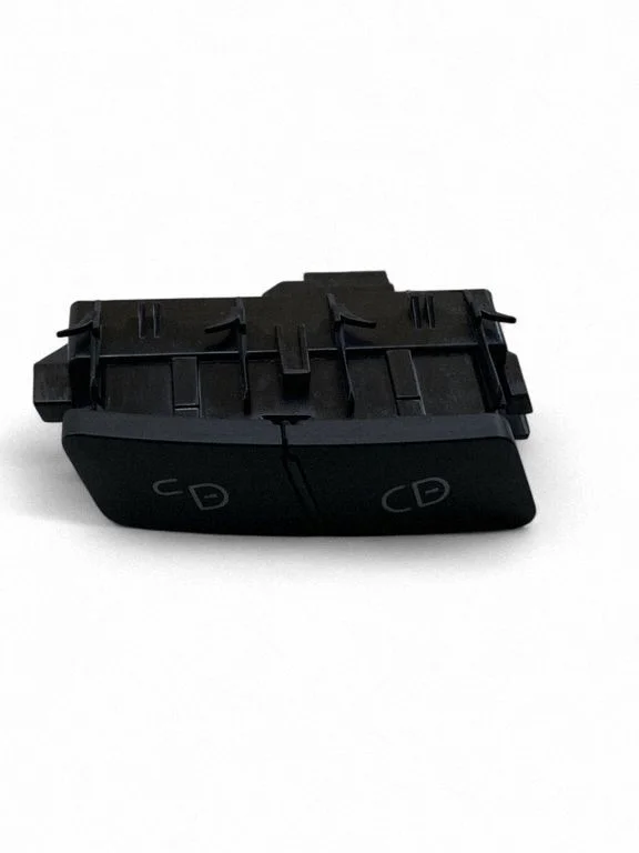 Central locking switch button – Mercedes-Benz E-Class W212 (2009-2016)