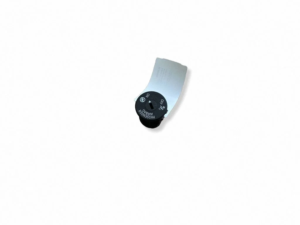 Passenger airbag on/off switch 9483731