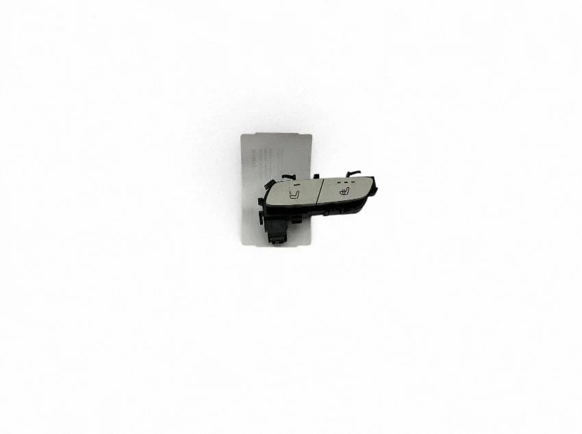 Seat heating switch A2139051604