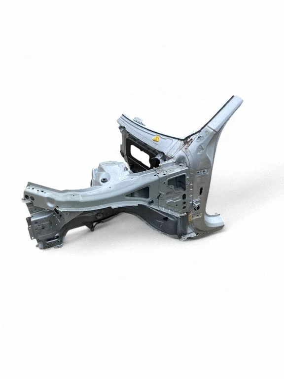 Front quarter panel – left