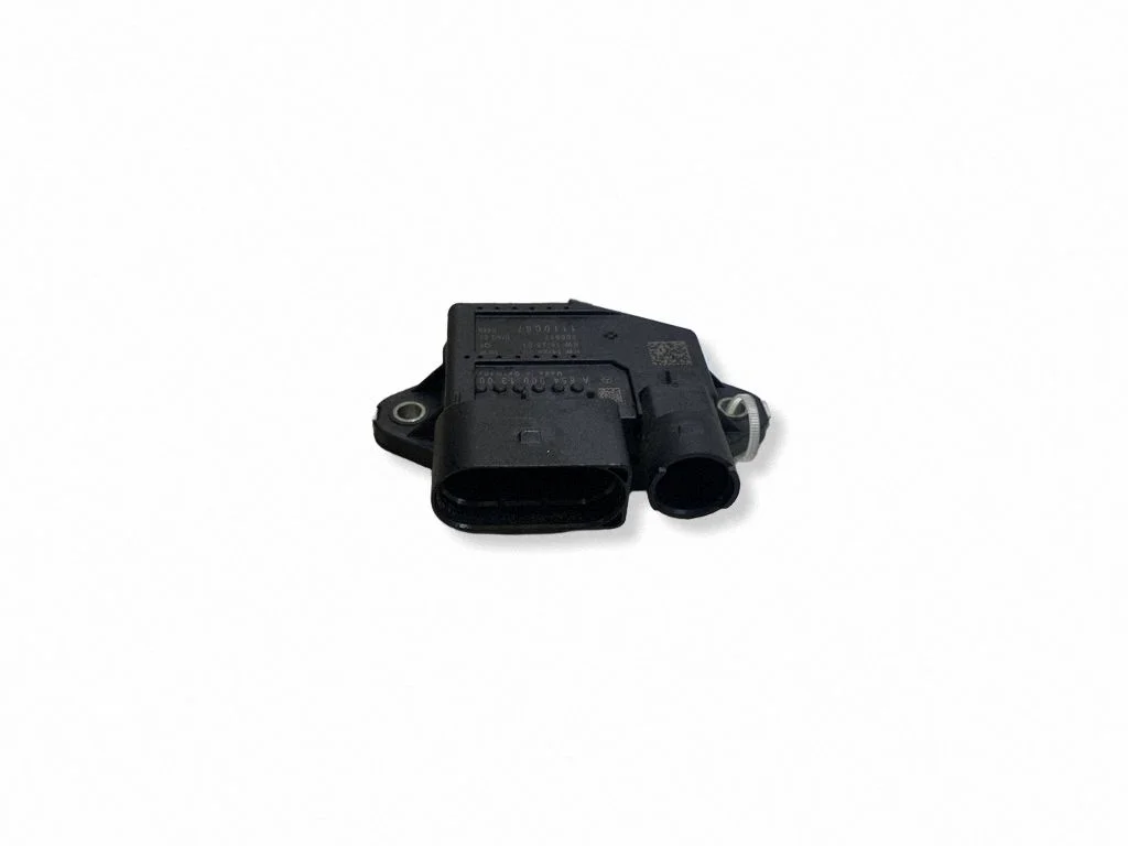 Glow plug pre-heat relay A6549001300