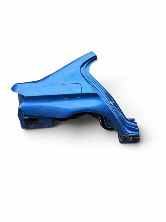 Rear quarter panel – right