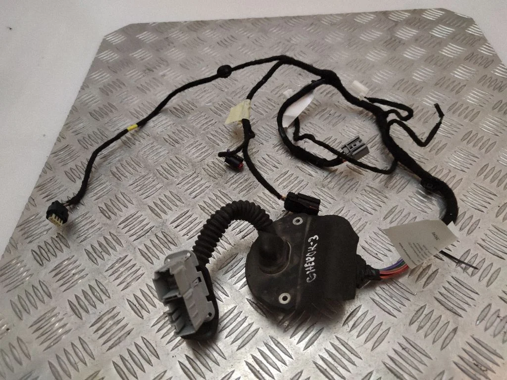 Rear door wiring loom 68333605AA