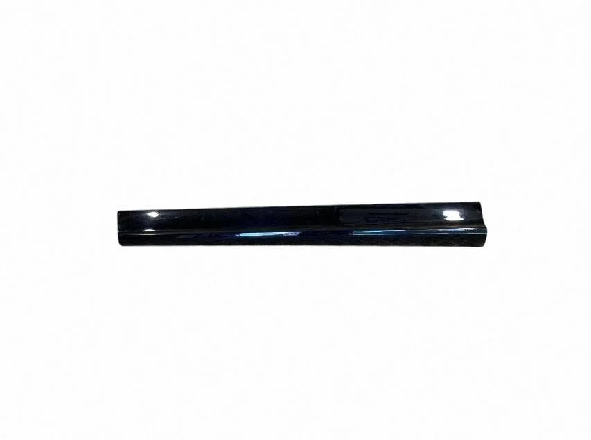 Front door trim (molding) 8R0853959B