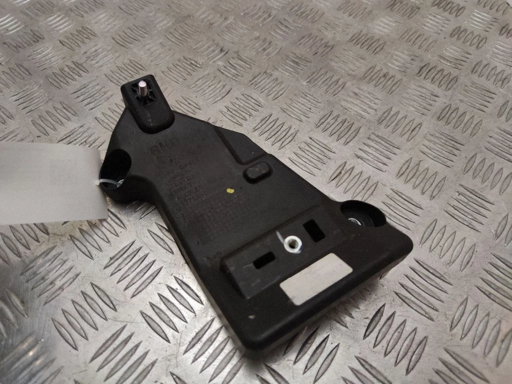 Accelerator throttle pedal bracket – KIA Sportage (2016-2021)