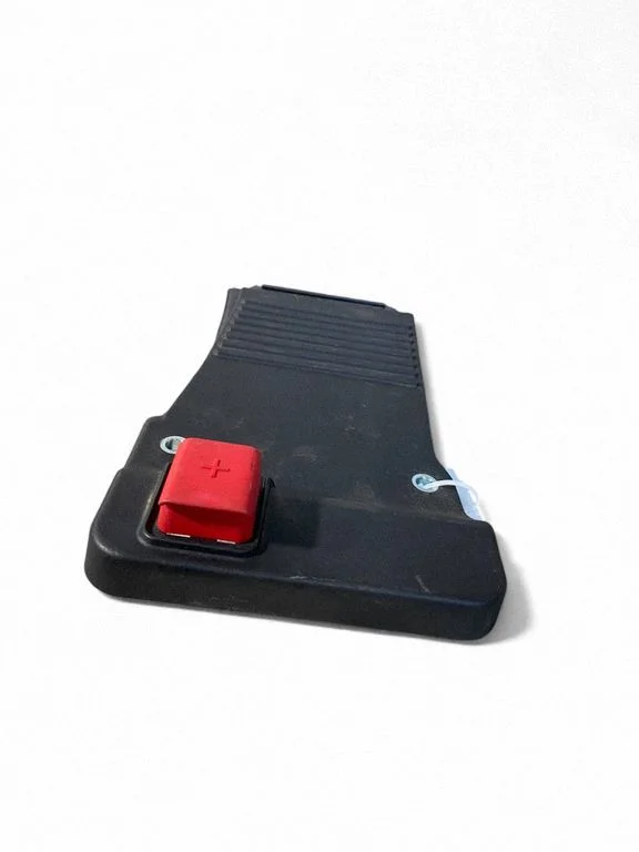 Battery box tray cover/lid 31479622