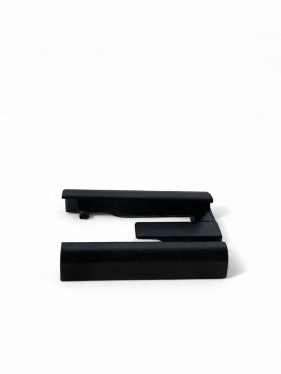 Sliding door rail trim 7357393