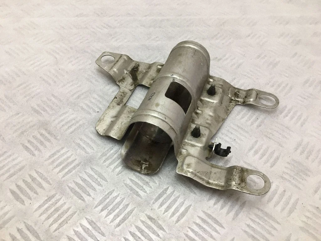 Fuel filter bracket/mount holder 31452243