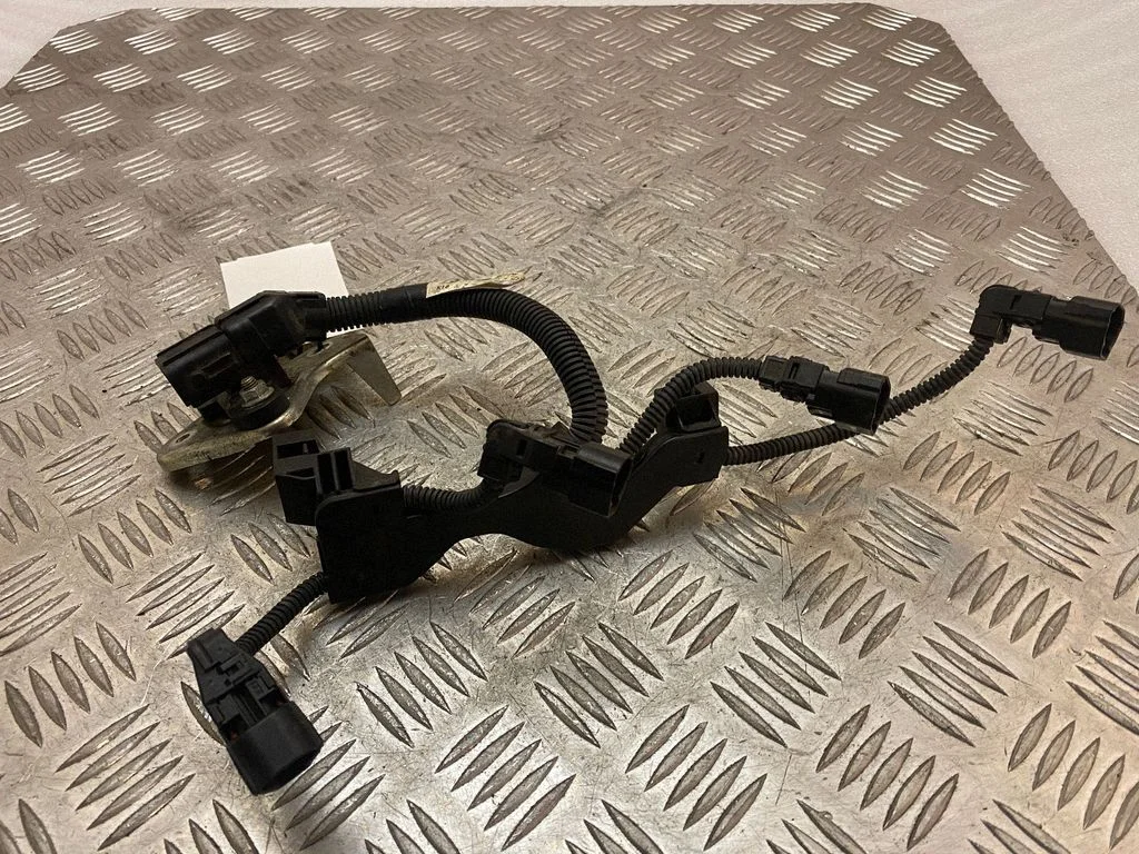 Kütusepihustite juhtmed 8212633050B
