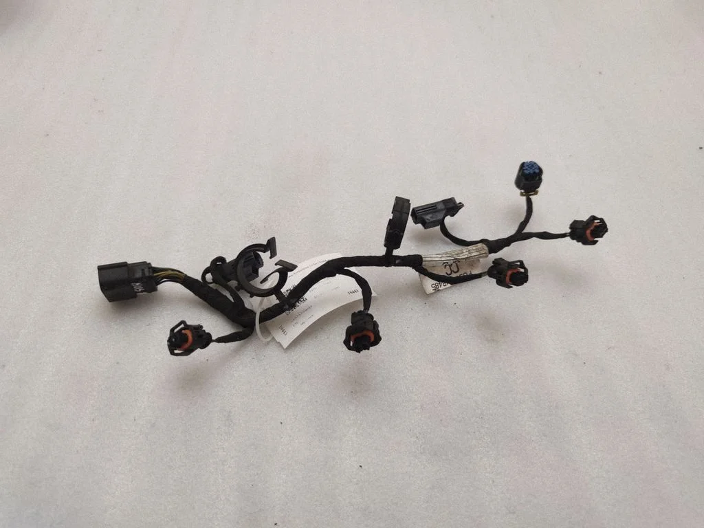 Fuel injector wires FU5T14B485CC