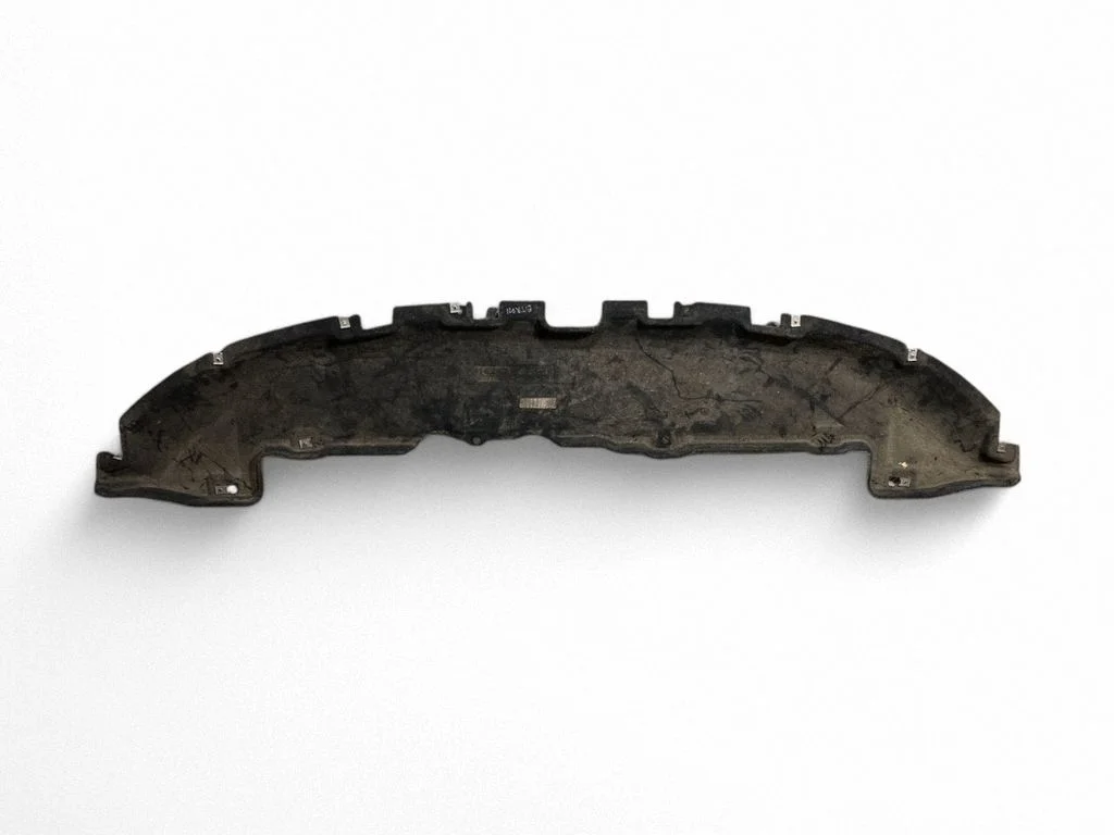 Tagumise kaitseraua põhjakaitse 4KE825219A