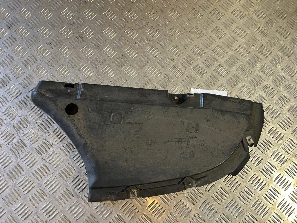 Rear bumper underbody cover/under tray 7258048