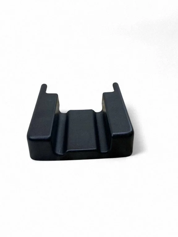 Front passenger seat rail trim 4M8885073A