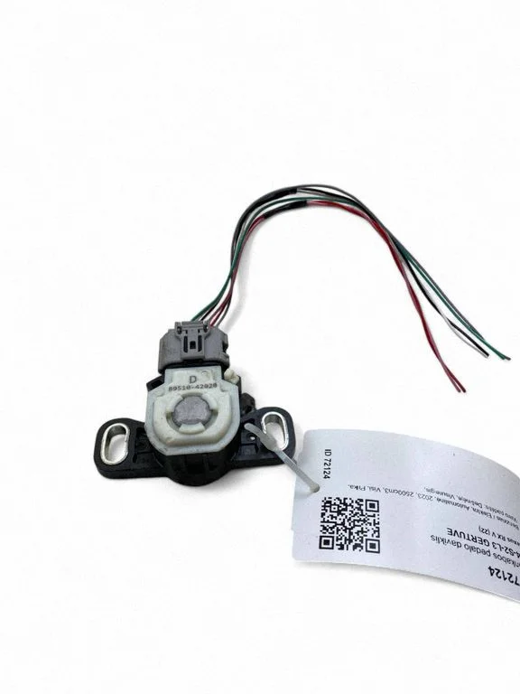 Clutch pedal sensor 8951042020