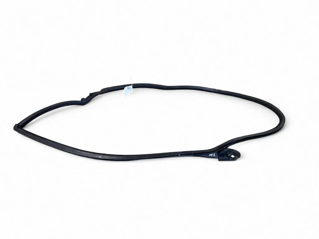 Rubber seal front door (on door) – Audi A5 (2016-2024)