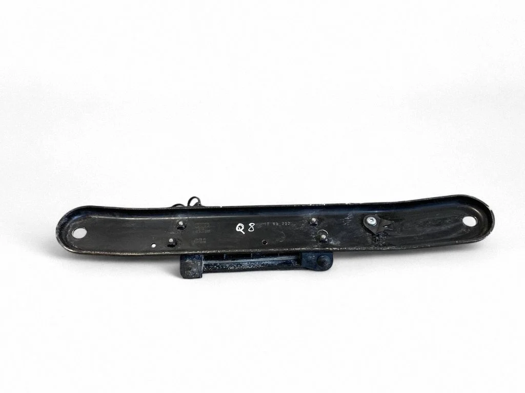 Bottom radiator support slam panel 4KE804367