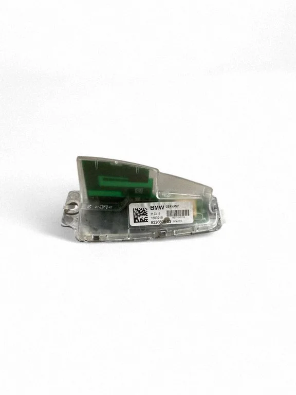 Antenn (GPS-antenn) – BMW 3-seeria F30 F35 F31 (2012-2018)