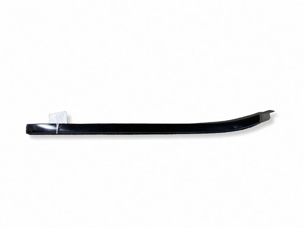 Roof trim bar molding cover A2136901282