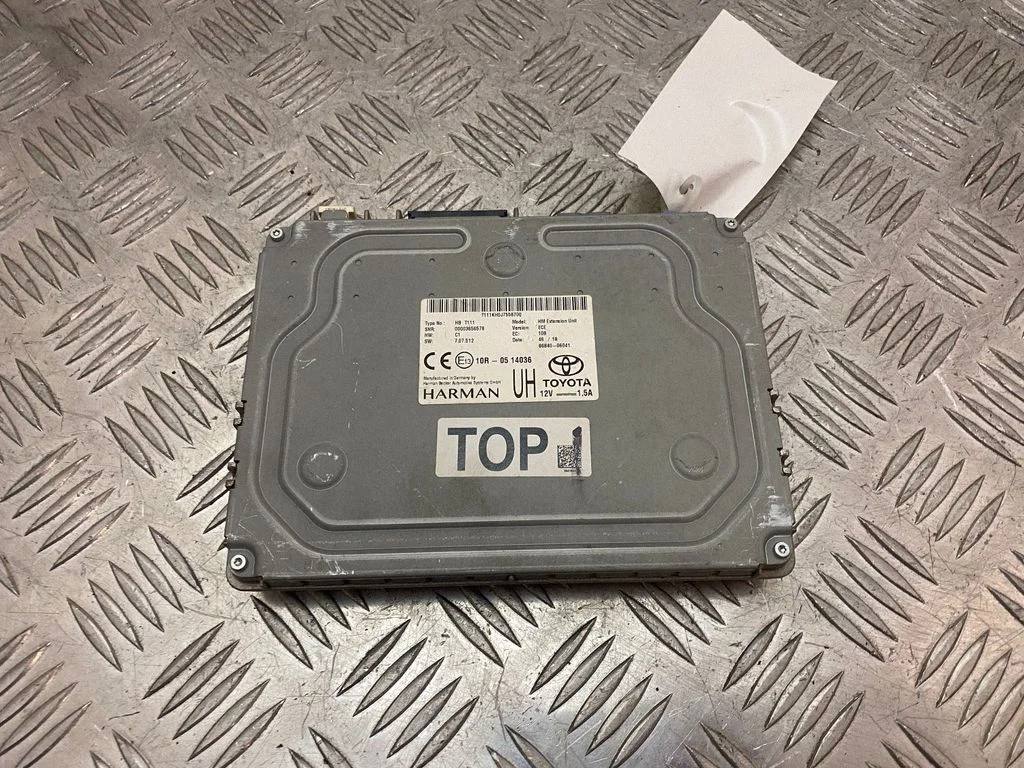 GPS navigation control unit/module 8684006041