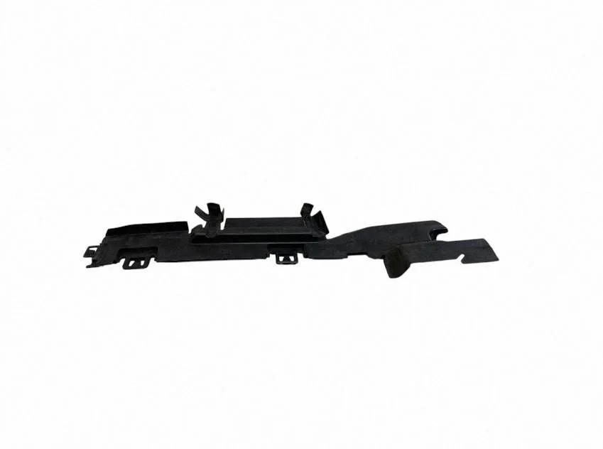 Intercooler air channel guide 4KE121283B