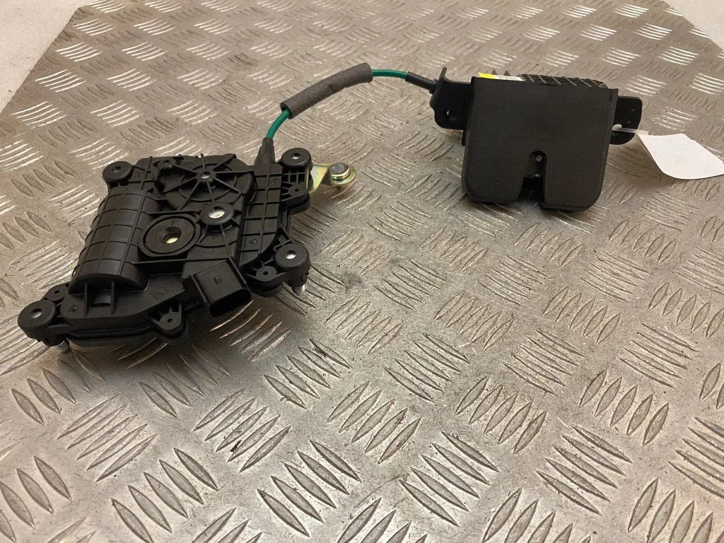 Tailgate lock latch – KIA Sportage (2016-2021)
