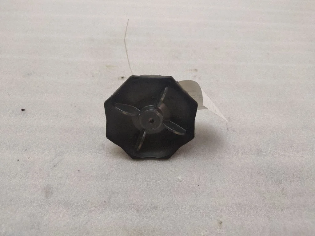 Spare wheel bolt 68082978AA
