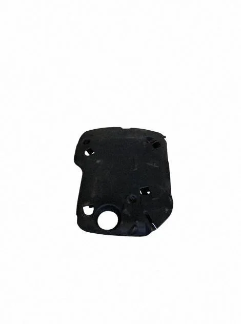 Heat shield in engine bay 8580383