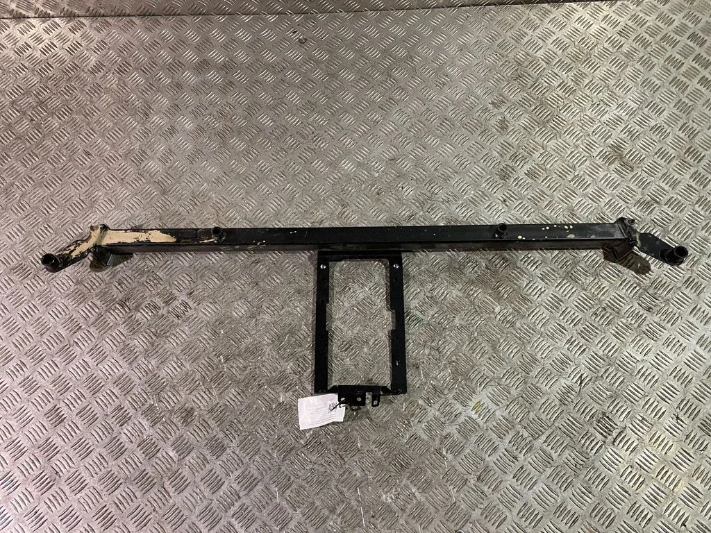 Hybrid/electric vehicle battery bracket – Peugeot 3008 II (2016-2023)