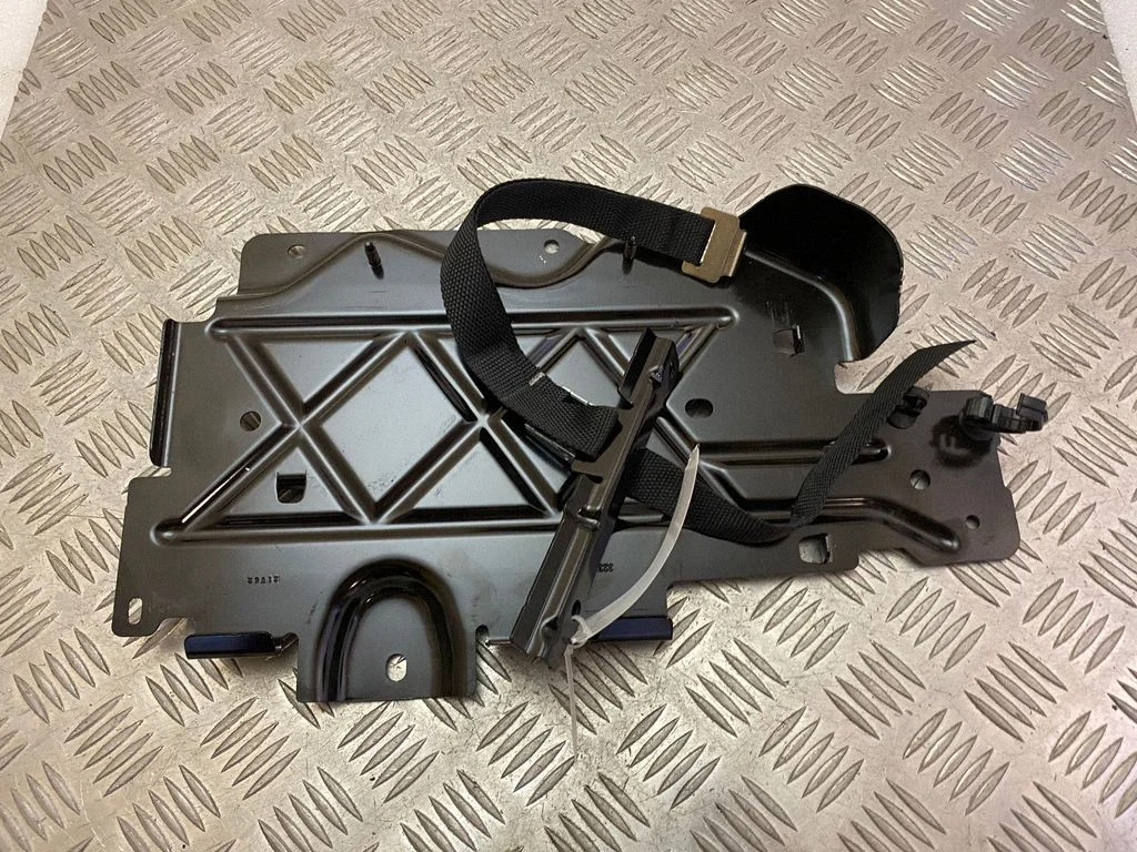 Hybrid/electric vehicle battery bracket – Volvo XC60 (2017-)