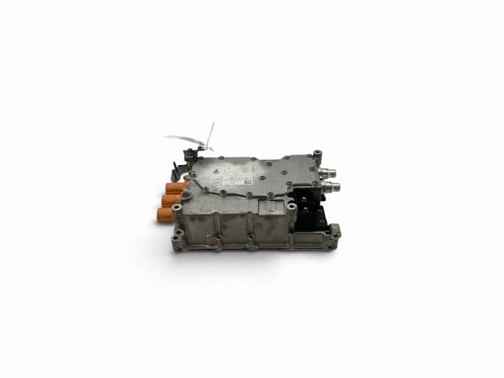 Voltage converter inverter – Mercedes-Benz EQB (2021-)