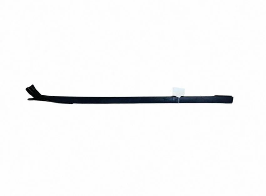 Windshield trim 7399031