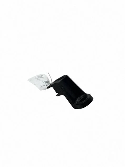 Air filter cleaner box bracket assembly 31370343